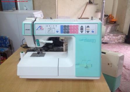 Juki HZL 7600